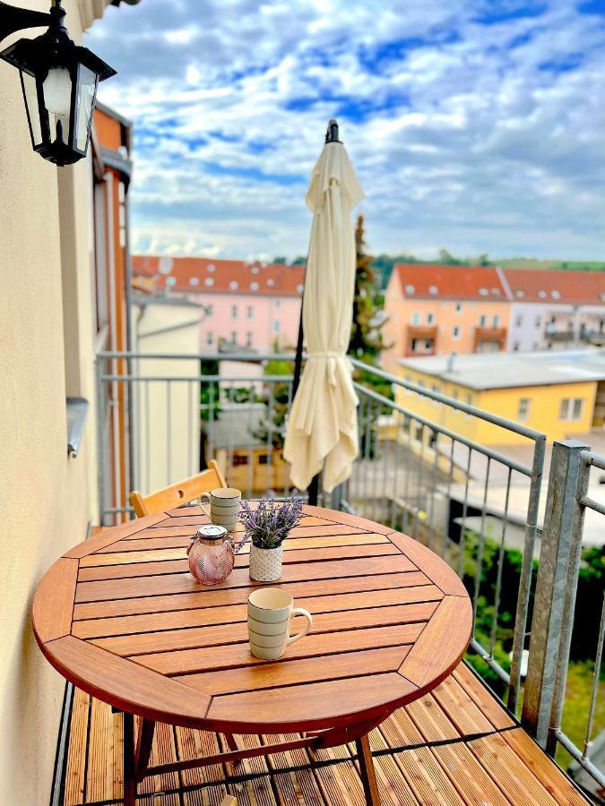 Elbling Apartment Mit Terrasse - Netflix - Parkplatz - Weinbergblick Meißen المظهر الخارجي الصورة