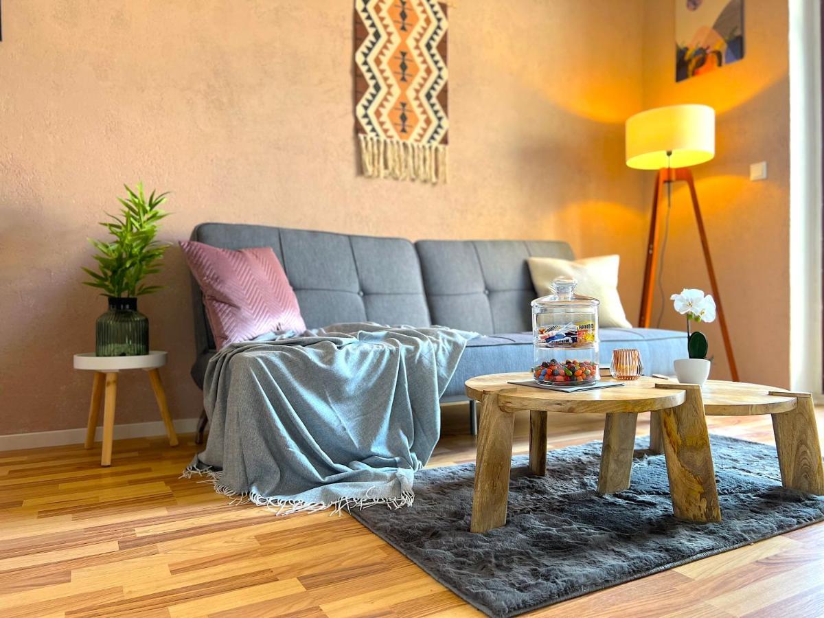 Elbling Apartment Mit Terrasse - Netflix - Parkplatz - Weinbergblick Meißen المظهر الخارجي الصورة